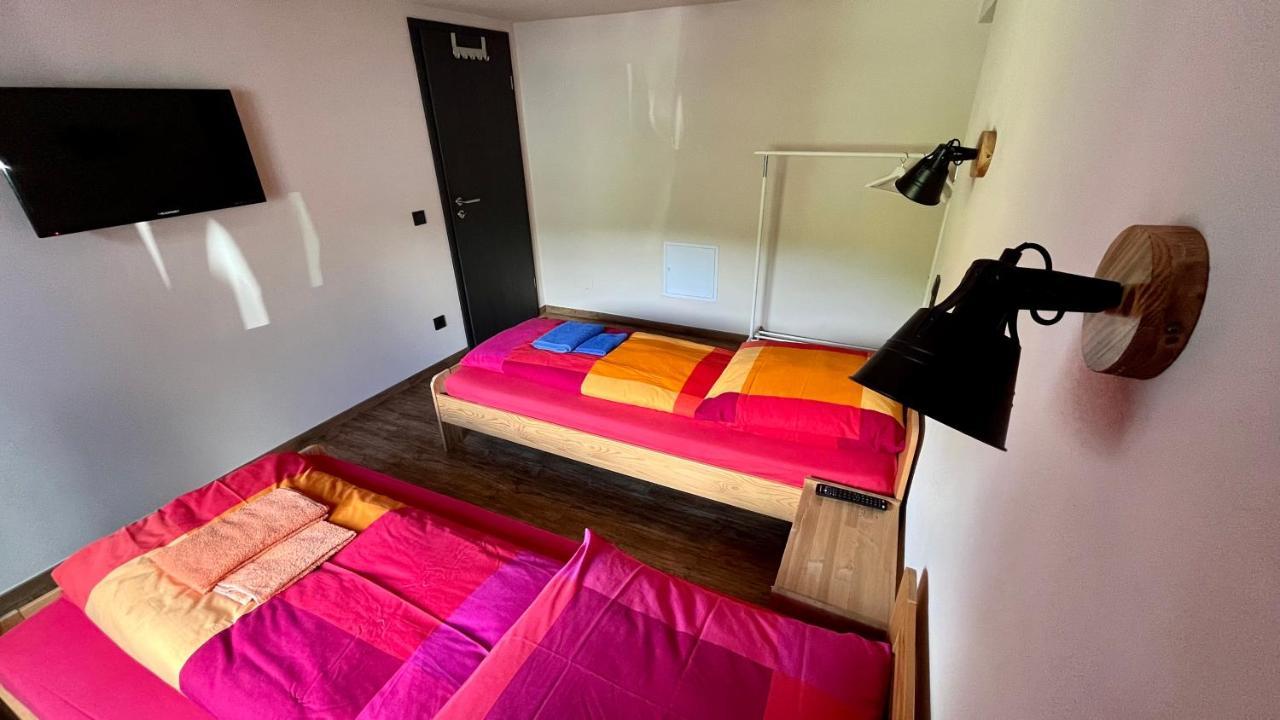 Quiddelbach Franky House Am Nuerburgring Bed & Breakfast エクステリア 写真