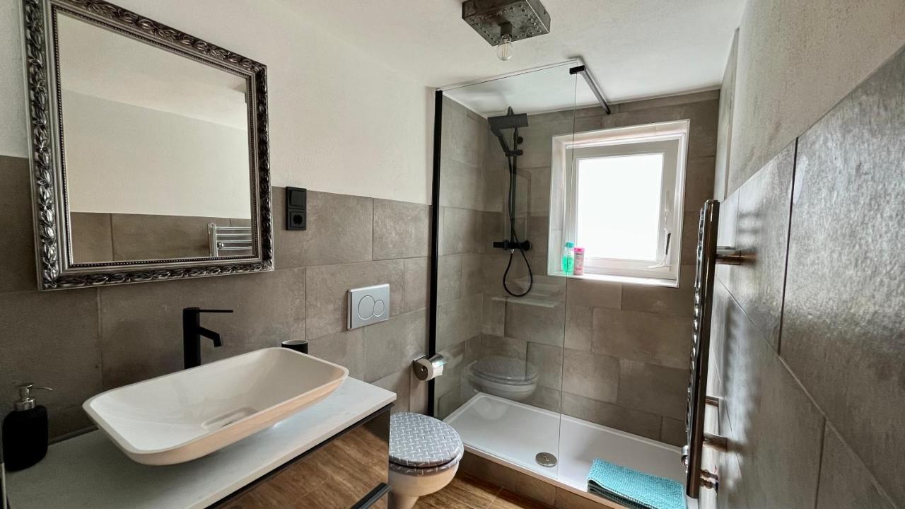 Quiddelbach Franky House Am Nuerburgring Bed & Breakfast エクステリア 写真