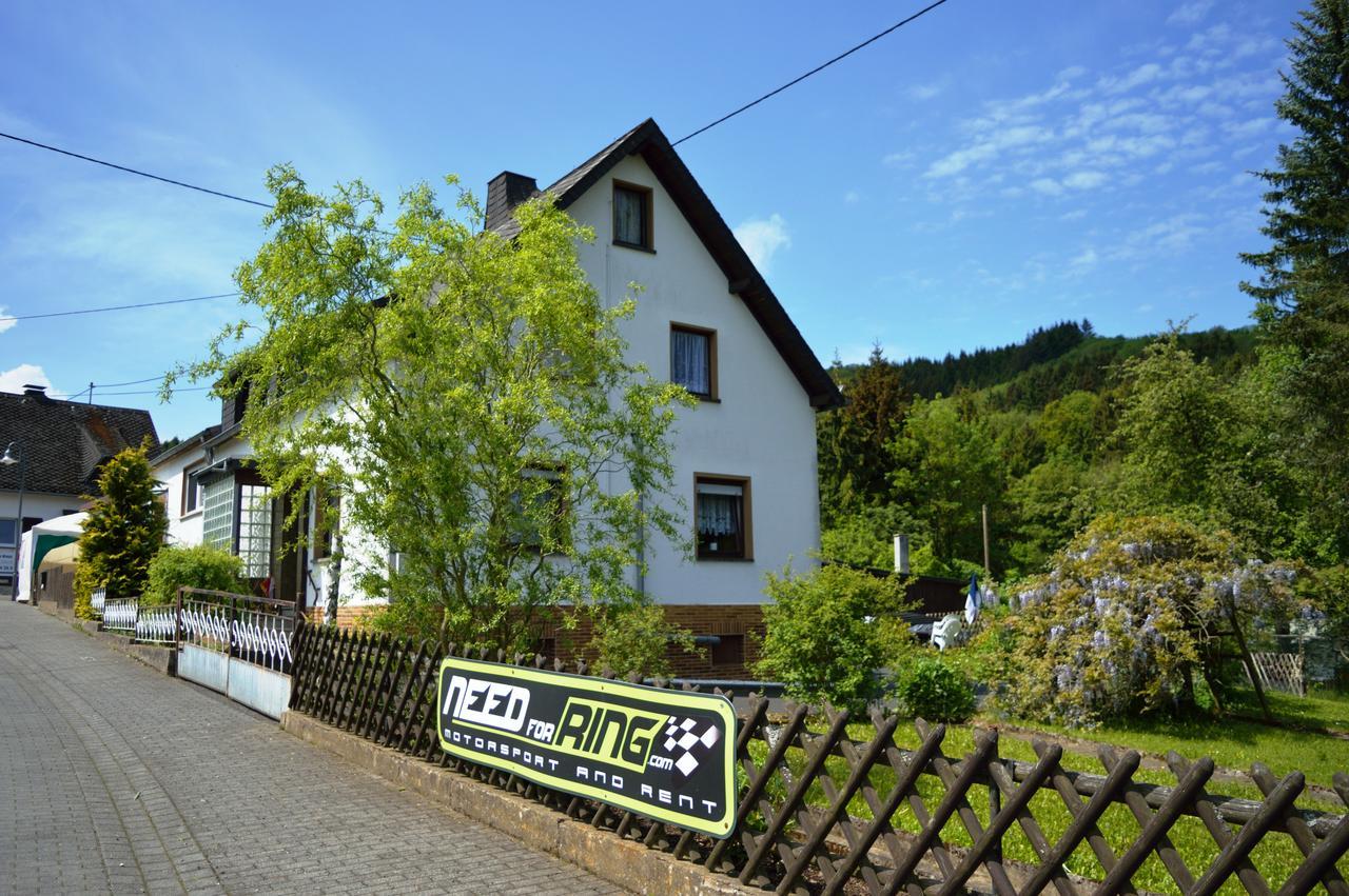 Quiddelbach Franky House Am Nuerburgring Bed & Breakfast エクステリア 写真